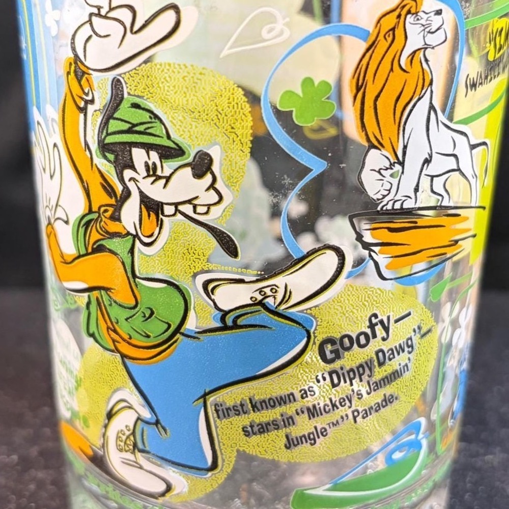 McDonalds Disney World 100 Years of Magic Animal Kingdom Glass 2002 Simba Goofy